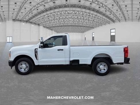 Used 2024 Ford F350 XL w/ XL Driver Assist Package RWD image 4