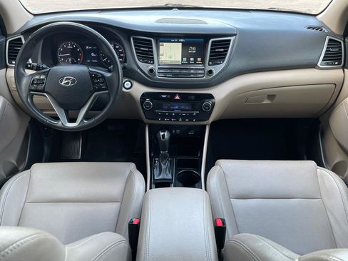 Used 2017 Hyundai Tucson Limited AWD/4WD image 10