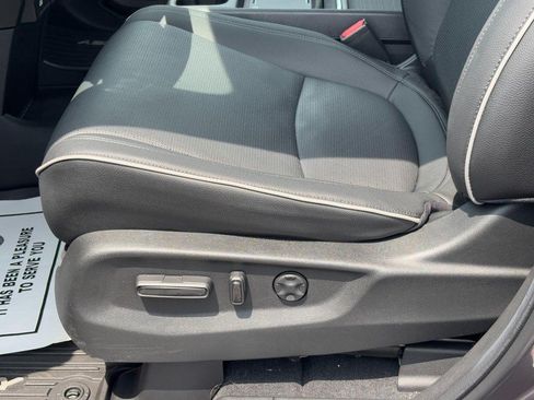 Used 2026 Honda Odyssey Elite image 17