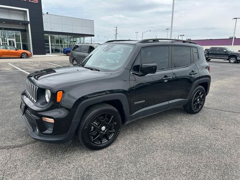 Used 2021 Jeep Renegade Latitude FWD image 7