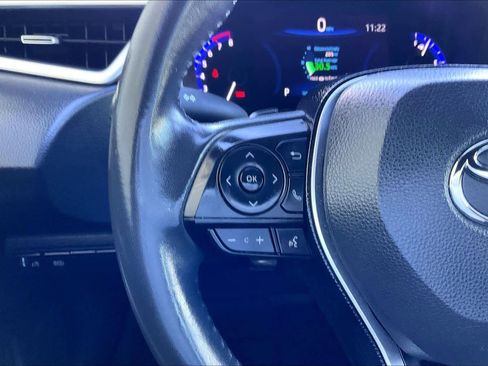 Used 2021 Toyota Corolla XSE image 23