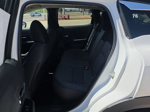 New 2026 Nissan Kicks SV w/ Cold Weather Package FWD image 25