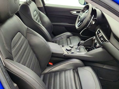 Used 2018 Alfa Romeo Giulia Ti Sport w/ Quick Order Package 22U Sport image 23