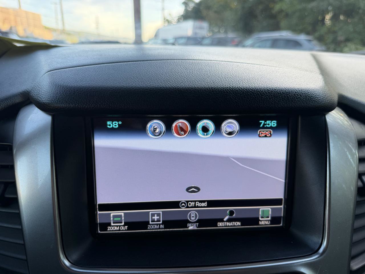 Used 2019 Chevrolet Tahoe LT AWD/4WD image 16