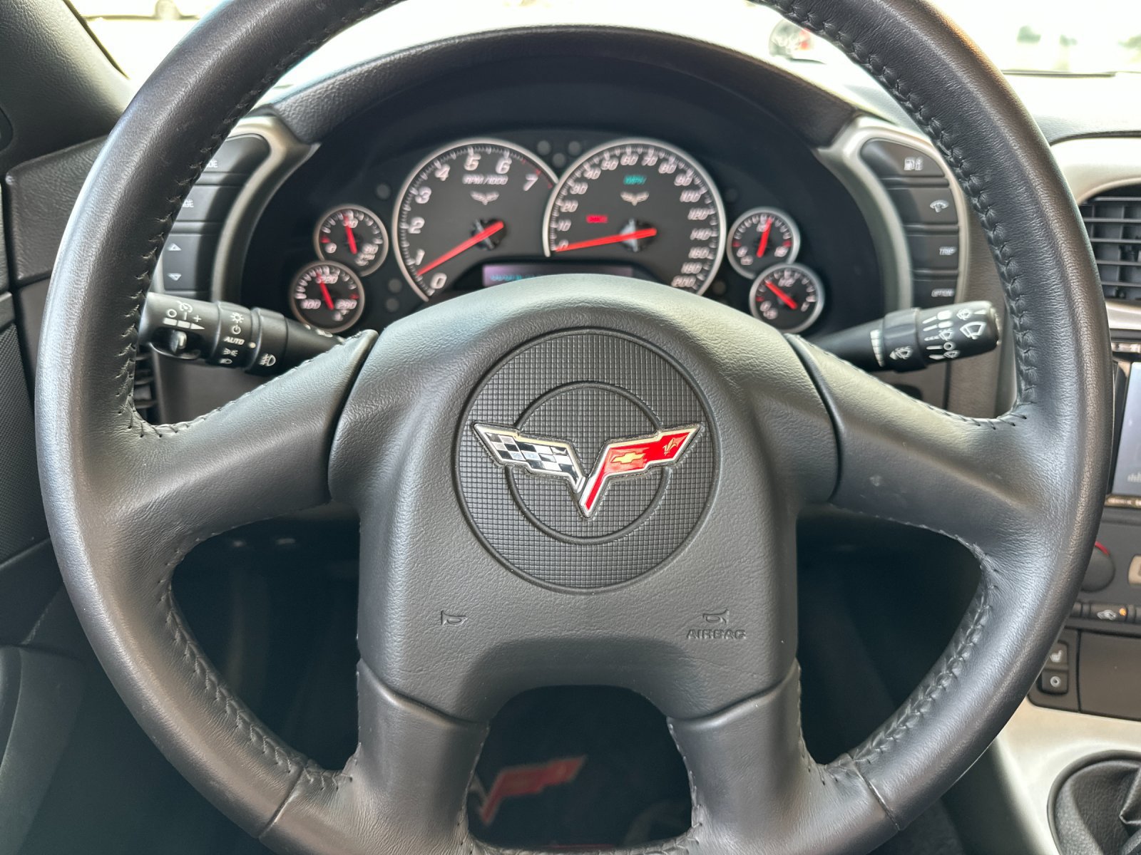 Used 2005 Chevrolet Corvette Convertible w/ Preferred Equipment Group RWD image 20