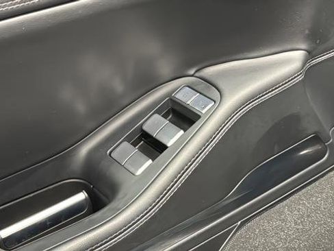 Used 2025 Lincoln Navigator Reserve AWD/4WD image 19