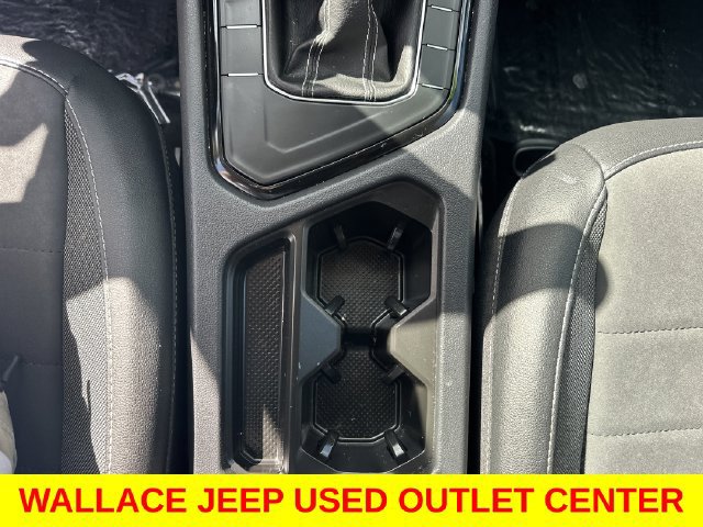 Used 2023 Volkswagen Taos SE FWD image 18