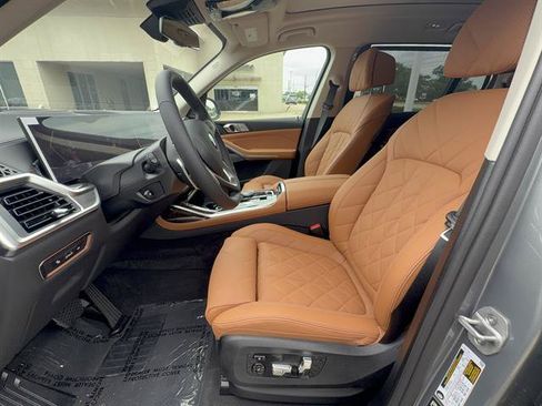 New 2026 BMW X7 xDrive40i AWD/4WD image 11