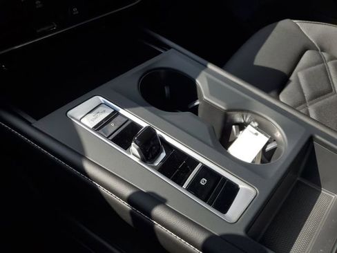 New 2026 Volkswagen Atlas Cross Sport SE image 22