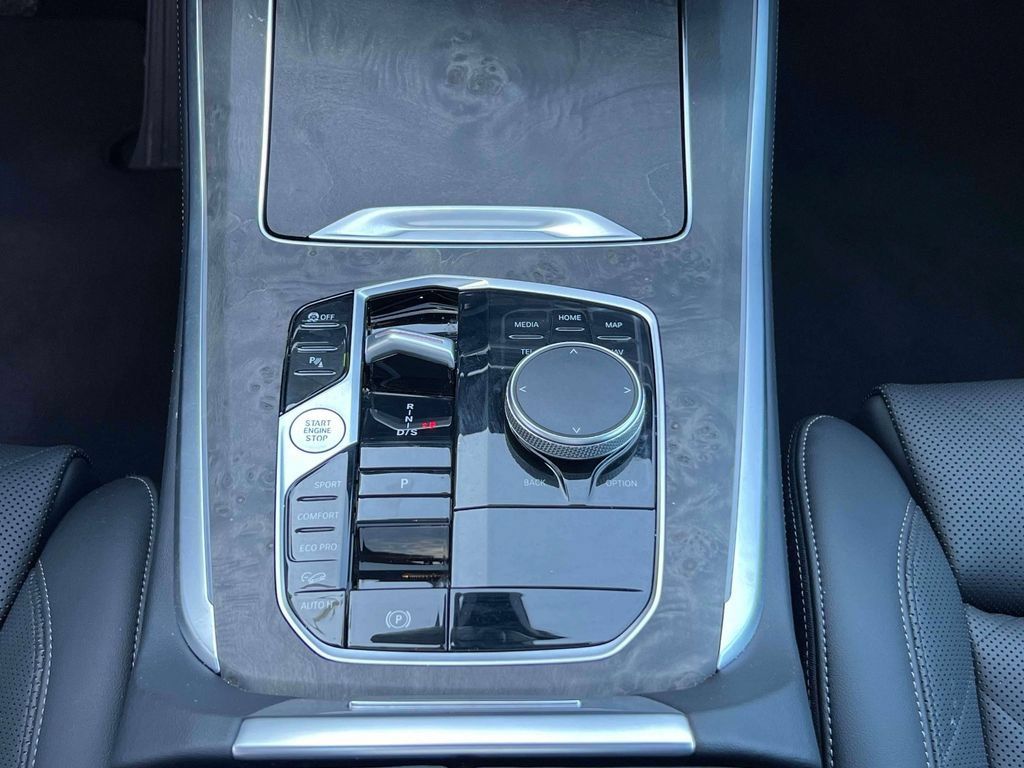 Certified 2026 BMW X5 xDrive40i AWD/4WD image 24