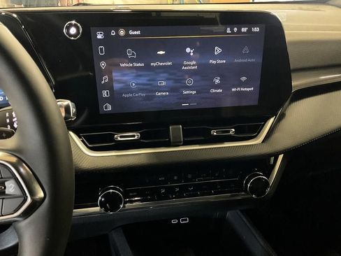 New 2026 Chevrolet Equinox LT w/ Convenience Package II AWD/4WD image 21