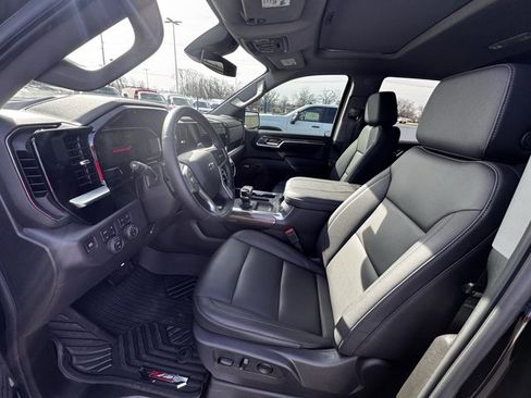 Used 2026 Chevrolet Silverado 1500 LT Trail Boss w/ LT Trail Boss Premium Package image 6