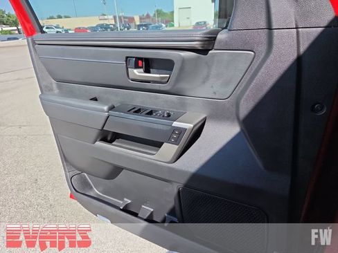 New 2026 Toyota Tundra Platinum AWD/4WD image 18