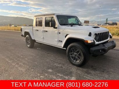 New 2025 Jeep Gladiator Sport