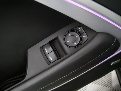 Used 2020 Chevrolet Camaro SS image 15