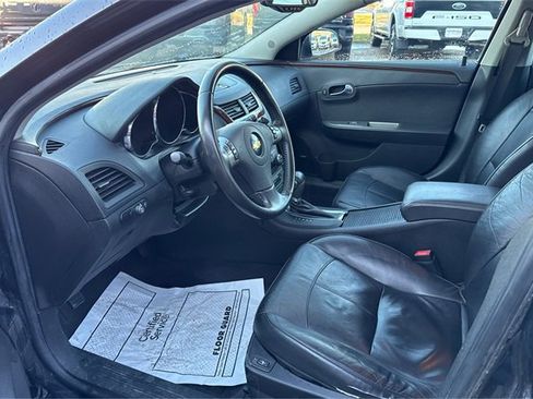 Used 2010 Chevrolet Malibu LTZ w/ HFV6 Engine Package image 9