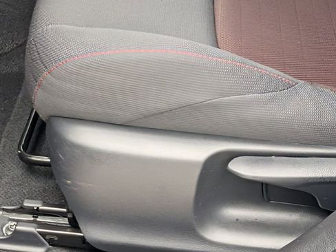 Used 2025 Toyota Corolla SE image 23