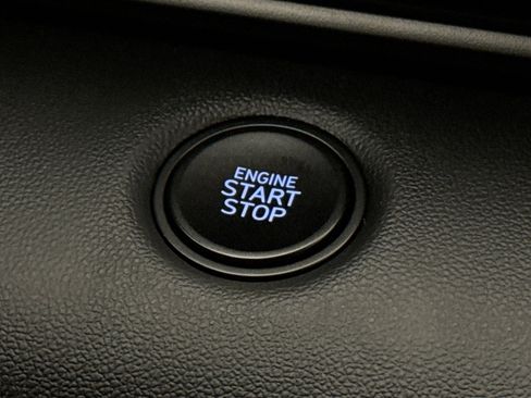 Used 2025 Hyundai Elantra Sport w/ Cargo Package FWD image 19