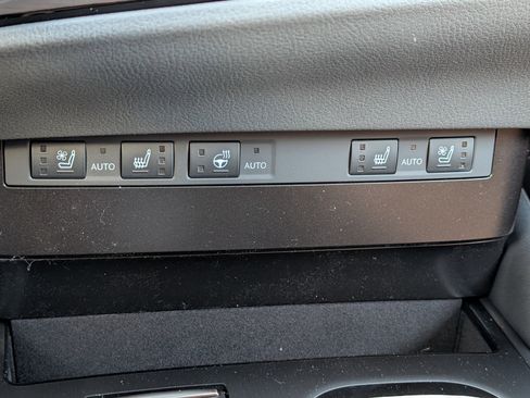 New 2025 Lexus ES 350 w/ Premium Package image 24