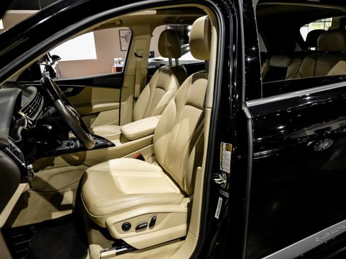 Used 2018 Audi Q7 3.0T Prestige image 4