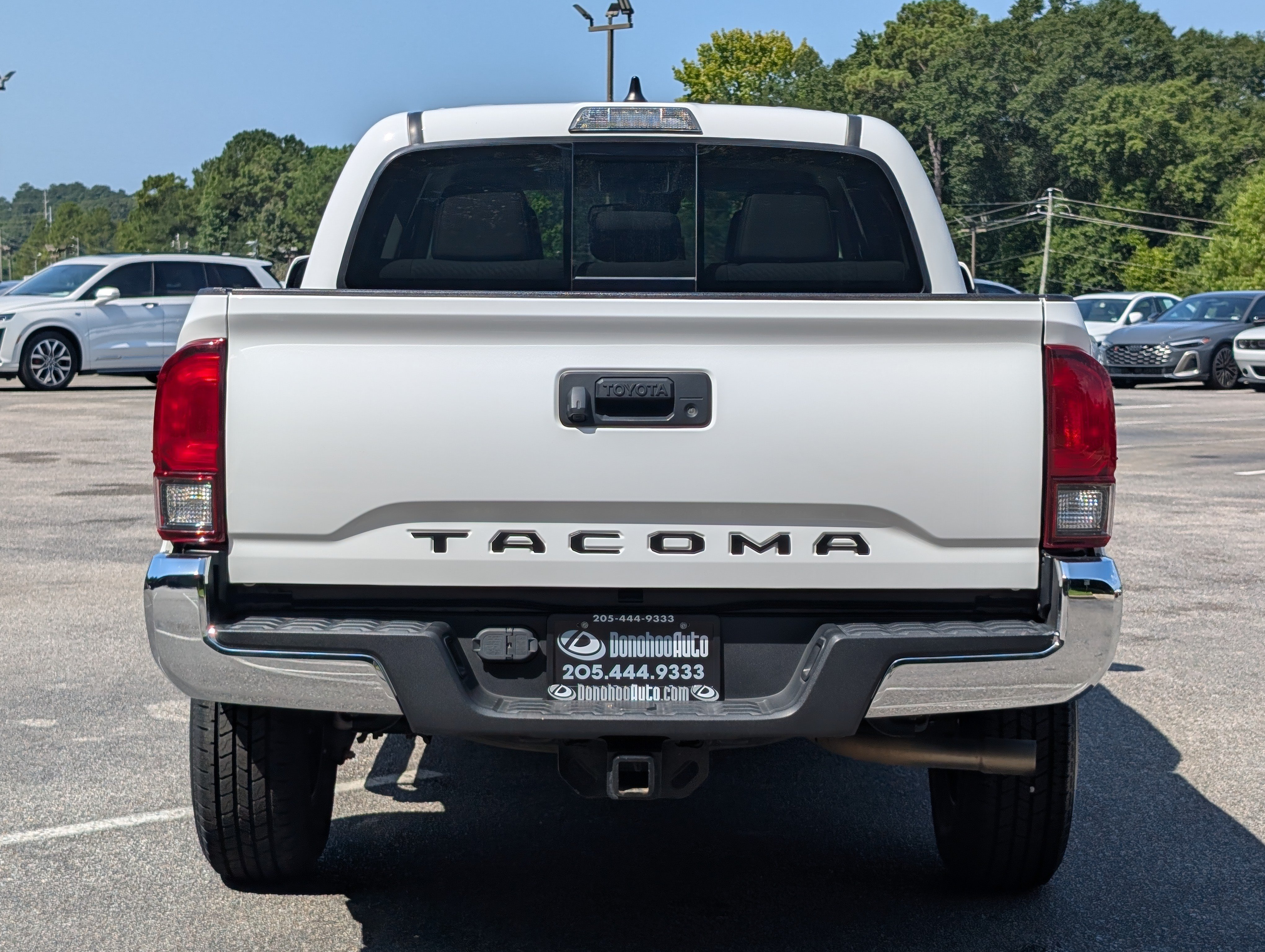 Used 2021 Toyota Tacoma SR5 RWD image 8