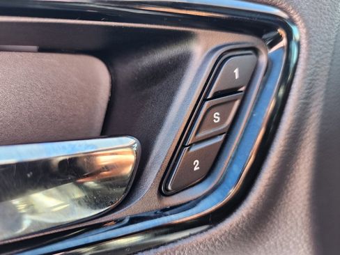 Used 2023 Dodge Durango GT image 13