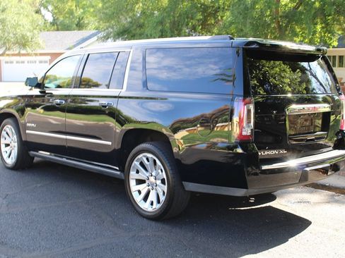 Used 2016 GMC Yukon XL Denali w/ Open Road Package AWD/4WD image 45