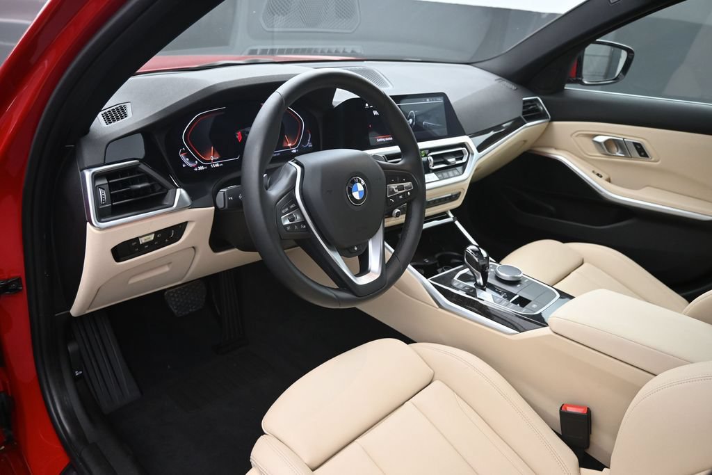 Used 2020 BMW 330i xDrive Sedan w/ Premium Package AWD/4WD image 11