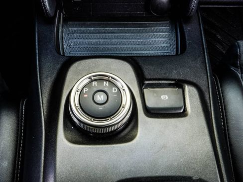 Used 2022 Ford Mustang Shelby GT500 w/ Technology Package RWD image 24