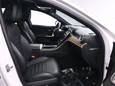 Used 2023 Mercedes-Benz C 300 4MATIC Sedan image 23