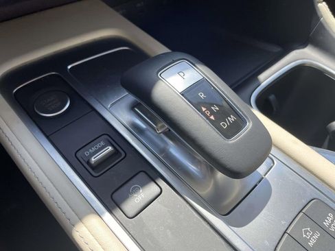 Used 2025 INFINITI QX60 Luxe w/ Vision Package AWD/4WD image 27