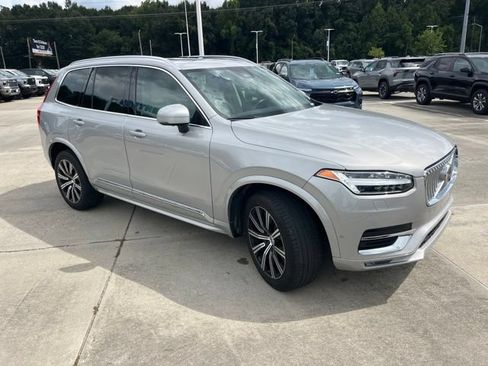 Used 2023 Volvo XC90 B6 Plus w/ Protection Package Premier AWD/4WD image 10