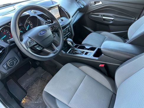 Used 2019 Ford Escape SE FWD image 9