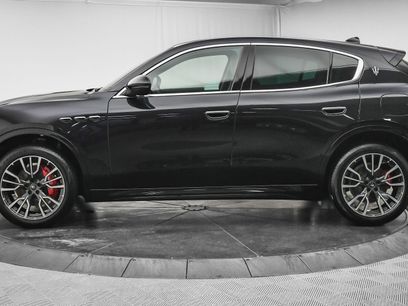 New 2025 Maserati Grecale GT
