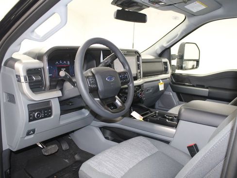 New 2026 Ford F250 XLT w/ XLT Premium Package image 27