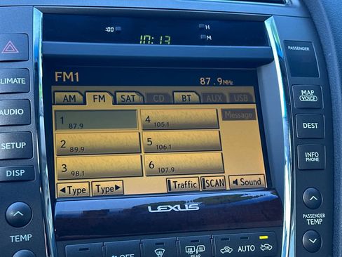 Used 2010 Lexus ES 350 w/ Preferred Accessory Package image 16