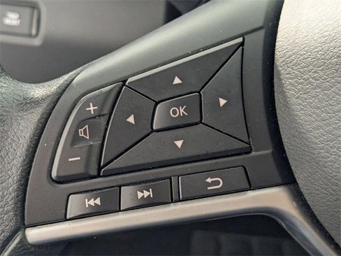 Used 2024 Nissan Altima 2.5 SV image 15