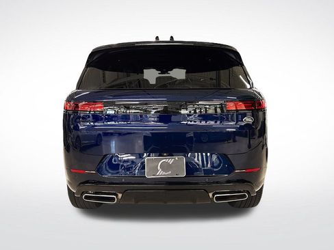 Used 2023 Land Rover Range Rover Sport SE Dynamic AWD/4WD image 4