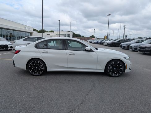 New 2026 BMW 330i xDrive Sedan w/ M Sport Package AWD/4WD image 2