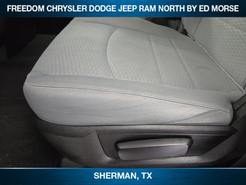 Used 2019 RAM 1500 Tradesman w/ Tradesman SXT Package image 17