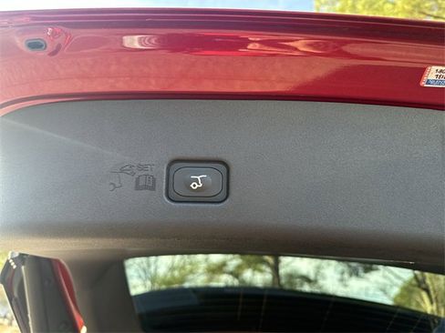 Certified 2024 Lincoln Nautilus Reserve w/ Equipment Group 202A image 26