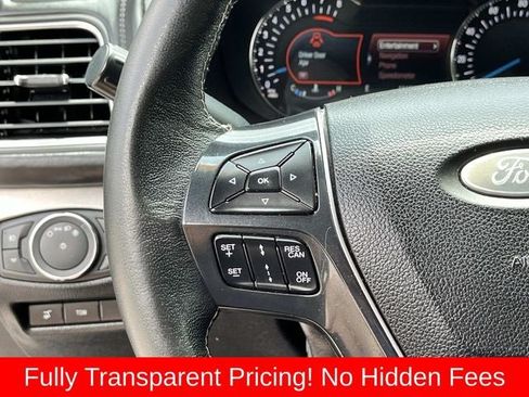 Used 2018 Ford Explorer Platinum AWD/4WD image 30