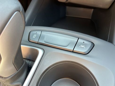 New 2026 Chevrolet Trax LS w/ LS Convenience Package FWD image 29