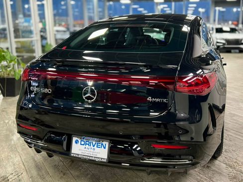 Used 2023 Mercedes-Benz EQS 580 4MATIC Sedan image 5