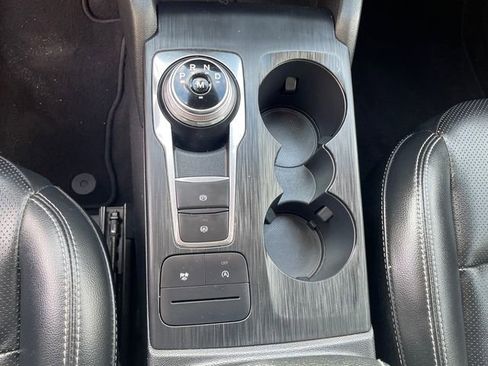 Used 2020 Ford Escape SEL image 38