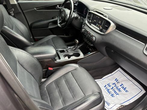 Used 2016 Kia Sorento EX w/ EX Touring Package image 28
