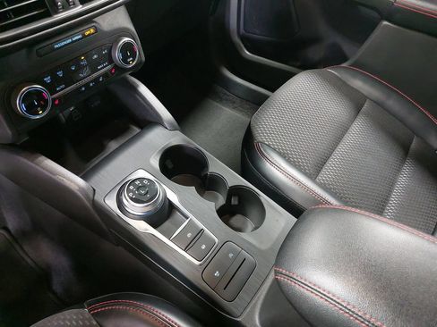 Used 2024 Ford Escape ST-Line AWD/4WD image 26