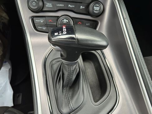 Used 2022 Dodge Challenger R/T Scat Pack w/ Dynamics Package image 21