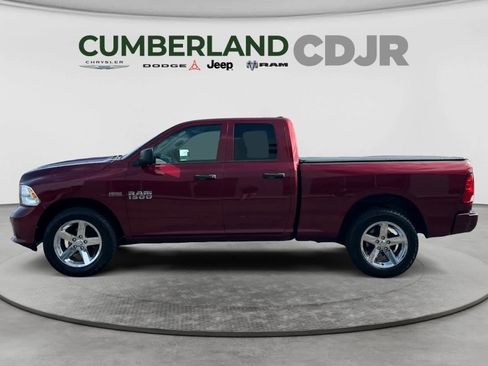 Used 2018 RAM 1500 Express w/ Express Value Package AWD/4WD image 3