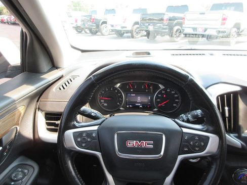 Used 2020 GMC Terrain SLE w/ Driver Convenience Package FWD image 28